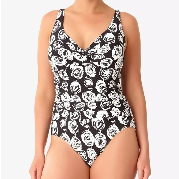 Anne Cole Underwire Ruched One Piece Swimsuit NWT - Picture 1 of 5